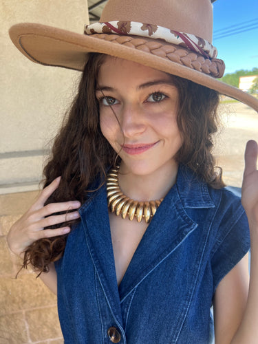 Some shape statement necklace