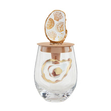 Load image into Gallery viewer, Oyster Pattern Wine Glass