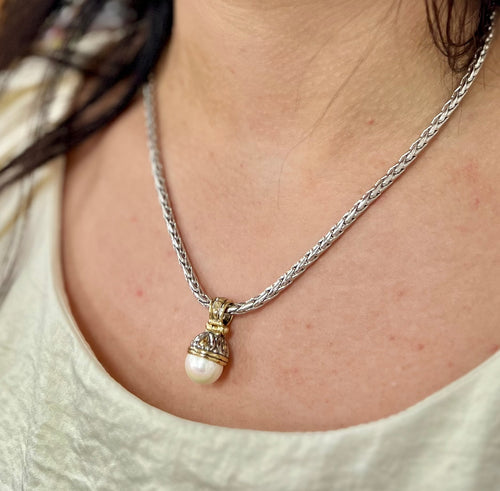 Ocean Images 12mm Pearl slider on chain