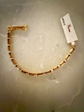 Load image into Gallery viewer, Treasures Crystal bracelets with baguette cut stones