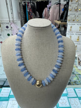 Load image into Gallery viewer, Rondelle bead Necklace