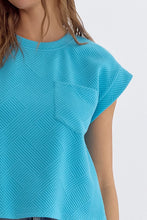 Load image into Gallery viewer, Reflection Textured Sleeveless Top