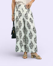 Load image into Gallery viewer, Dawn black and white abstract print pants