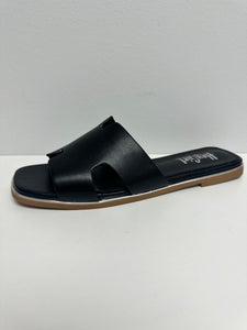 Picture perfect-Black sandal