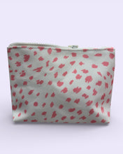 Load image into Gallery viewer, Travel cosmetic bag