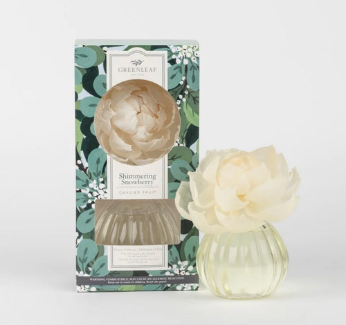 Shimmering Snowberry Flower Diffuser