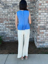 Load image into Gallery viewer, Jessica Chambray top