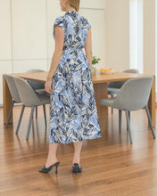 Load image into Gallery viewer, Eileen blue short sleeve midi dress