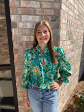 Load image into Gallery viewer, Isla floral print top in 3 colors