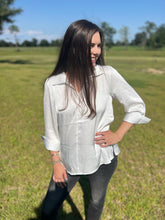 Load image into Gallery viewer, Carolee off white blouse