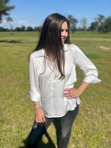 Carolee off white blouse