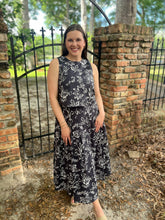 Load image into Gallery viewer, Tilly black skirt