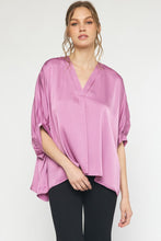 Load image into Gallery viewer, Cuff Sleeve Oversized Top